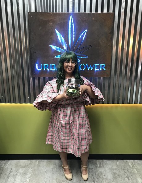 paisleehaze star nude galleries