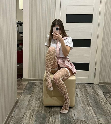 leraferal pornstar perfect img