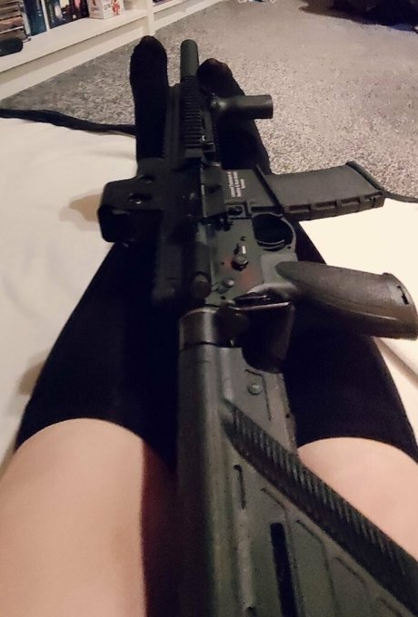 callsignquiet hd model photo