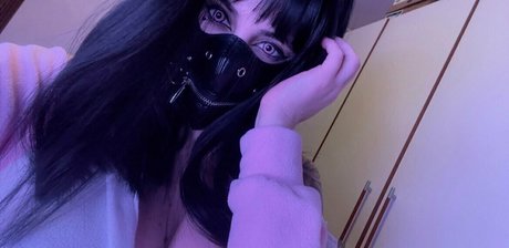 xScammy erotic model gallery