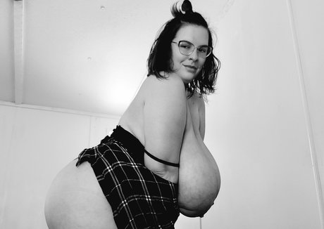 malmonroe nude actress pics