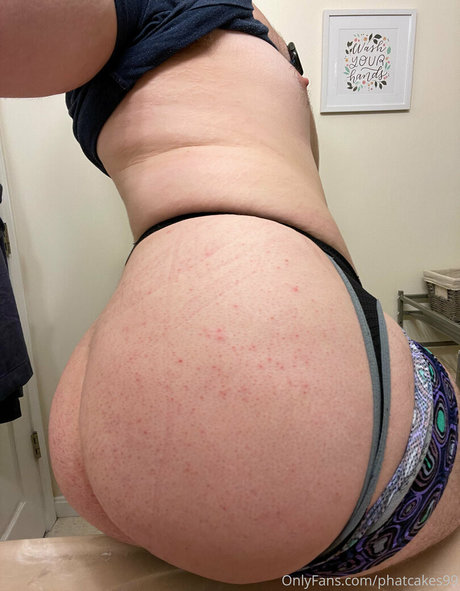 phatcakes99 star nudes image