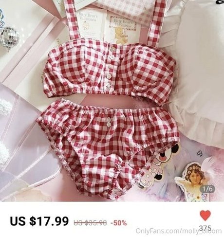 molly bl0om Profile pic