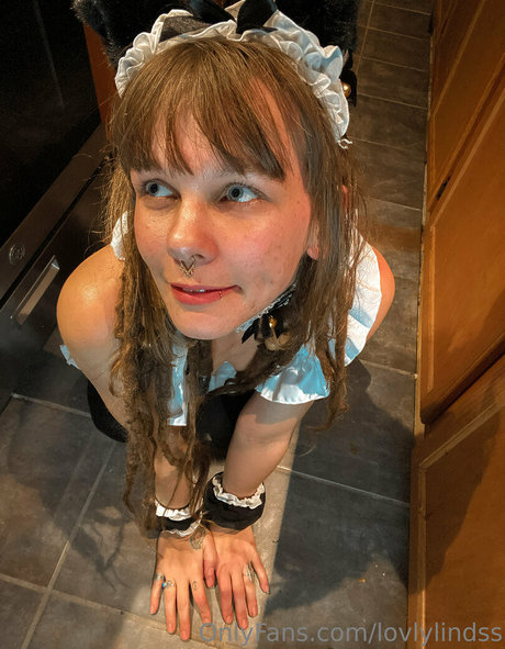 lovlylindss exclusive actress pictures