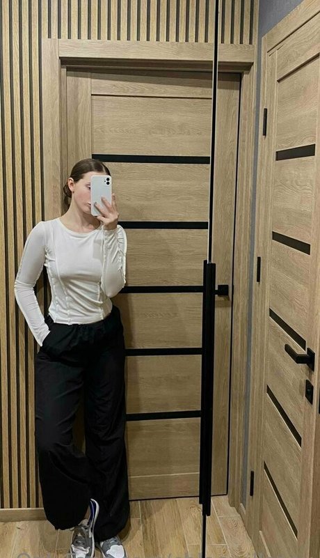 chloewillsonx top model gallery