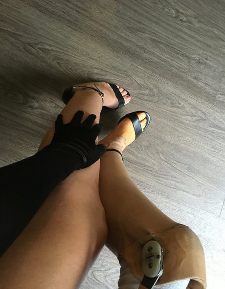 mseileenwrightfree star erotic pictures