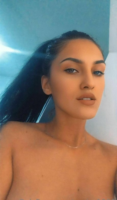 sonia 1999 nude model galleries