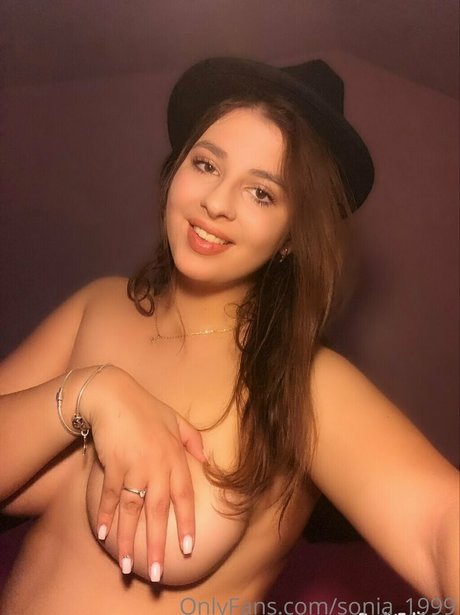 sonia 1999 star nudes gallery