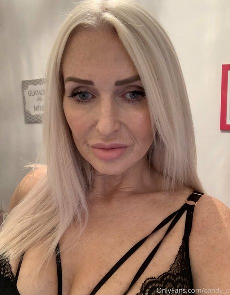 female masturbation onlyfans adult galleries