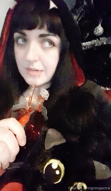 grimspectral sexy actress pic