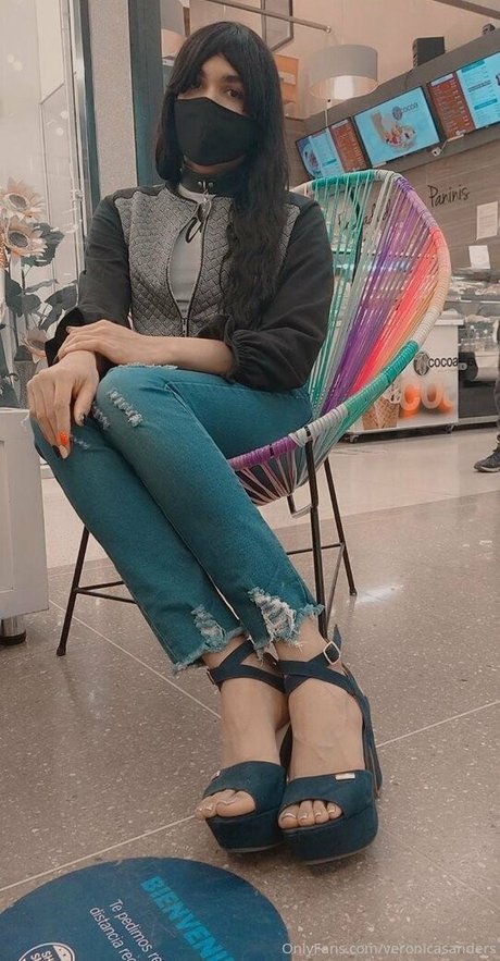 veronicasanders hot model images