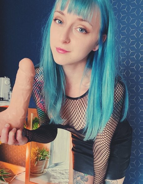 sallyskinkyside model nudes image