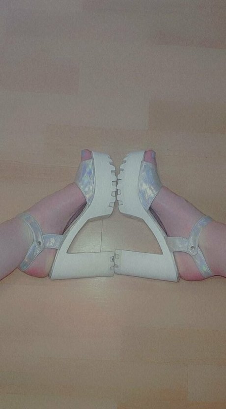 gingergiantess model beautiful photos