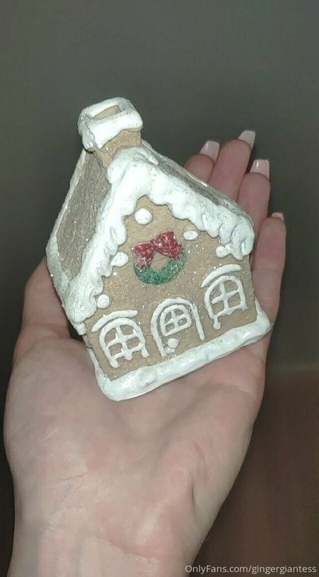 gingergiantess pretty actress images