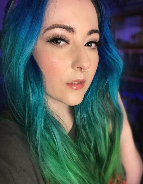 Afkayt hd actress pictures