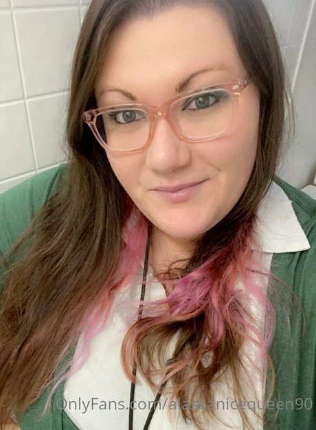 alaskanicequeen90 free model gallery