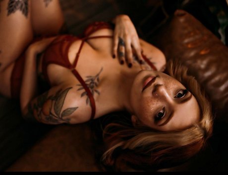 Spooky Foxx naked star picture