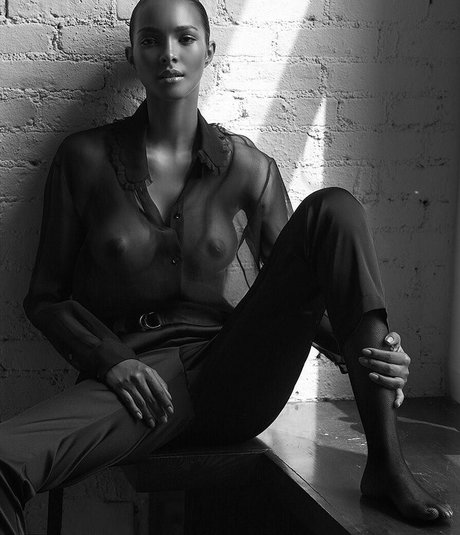 Lais Ribeiro sex star pictures