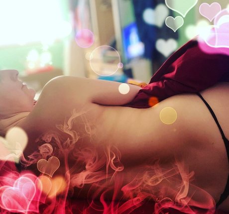 Keira X nice pornstar picture