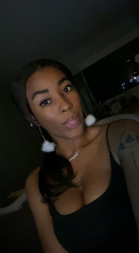 TatyMx porn model pic