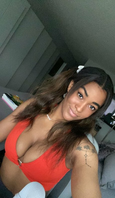 TatyMx art model photo