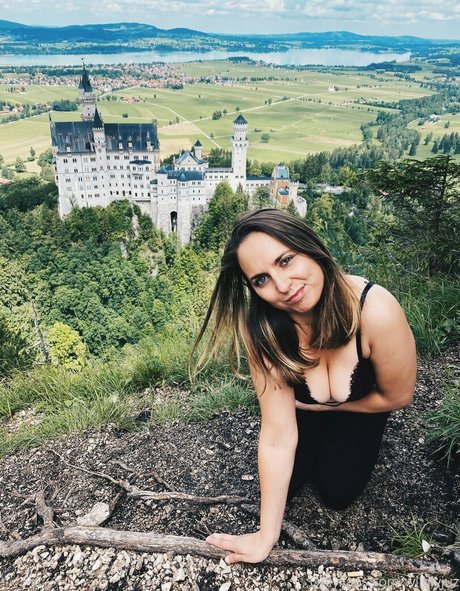 wonderjuz nice actress photos