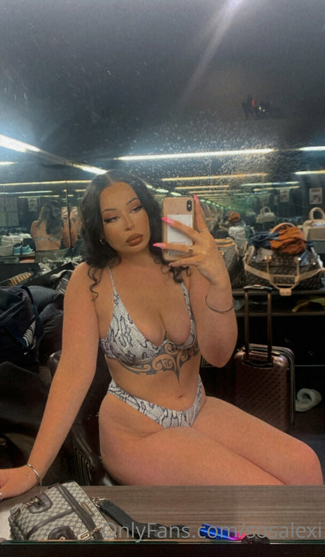 sosalexi nude star image