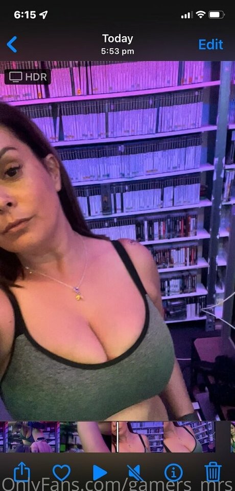 gamers mrs erotic star pic