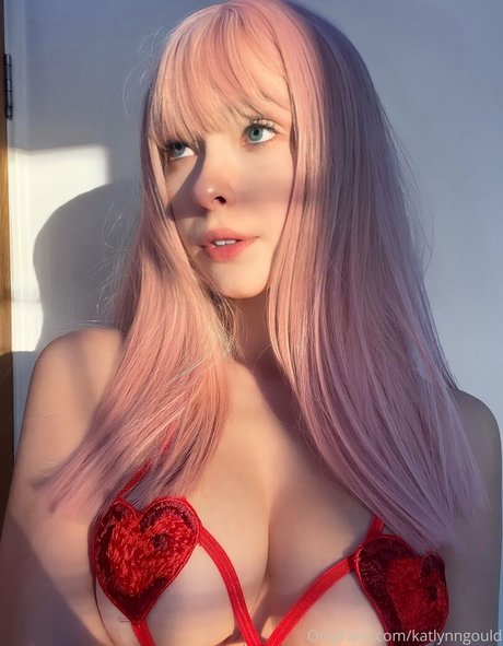 katlynngould erotic star image