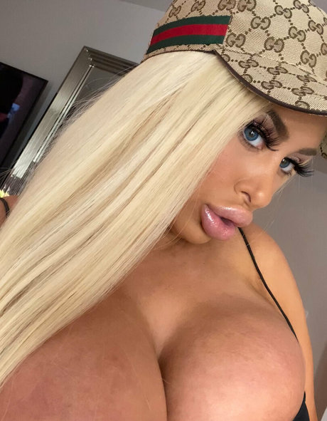 mssnewbooty beautiful star pictures