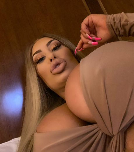 mssnewbooty nudes star galleries