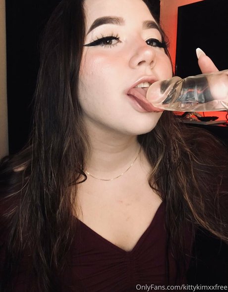 kittykimxxfree porn model pictures
