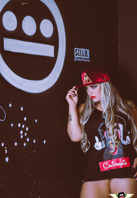 Carine Ivankio model naked gallery