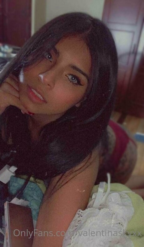 valentinaskyxx model exclusive pictures