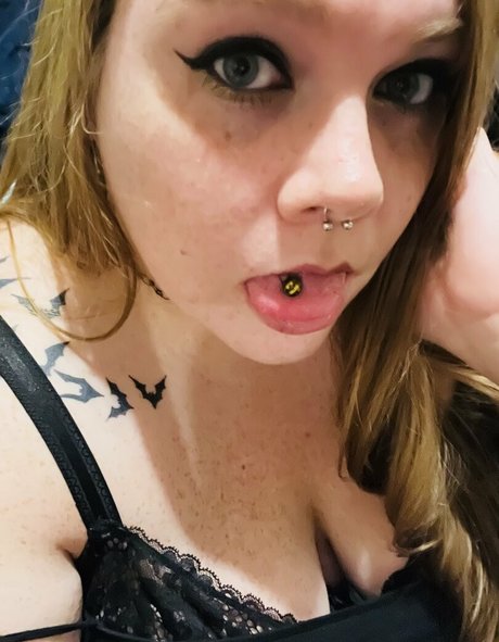 thescarlettfawx star high quality picture