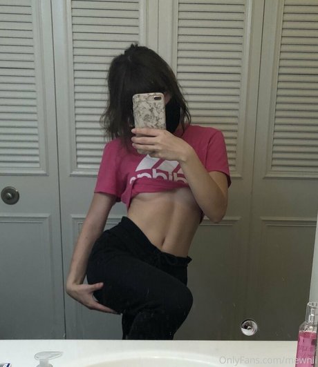 Mewnii pornstar art photo