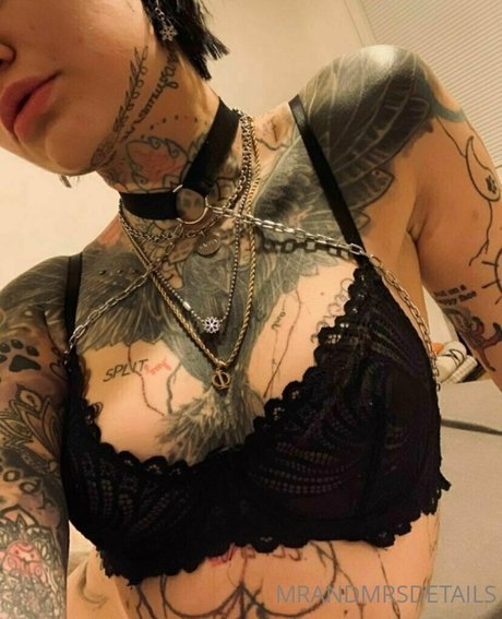 notforyoureyess sex star pics