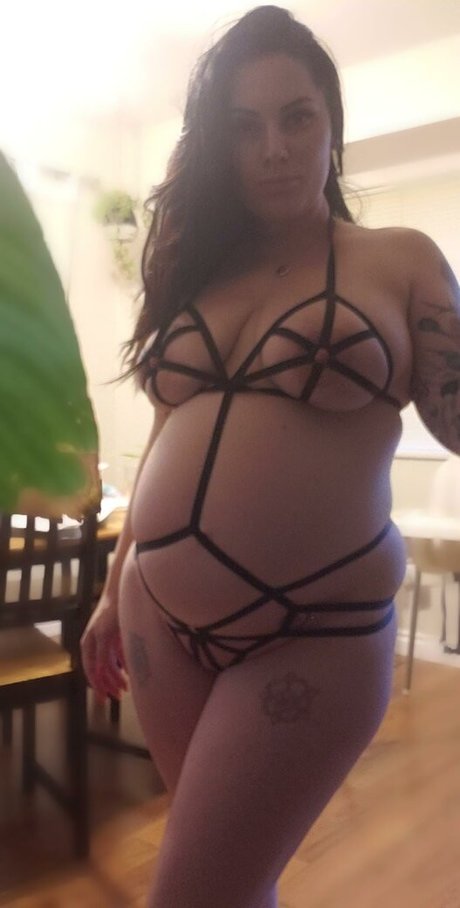 crucifix candy model nude image