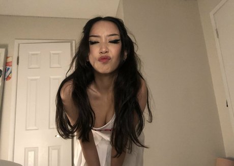 woxbox erotic actress images