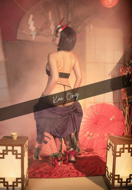 Kae Ong hot star images