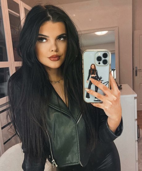 Lara Benjamina Winter pornographic star archive