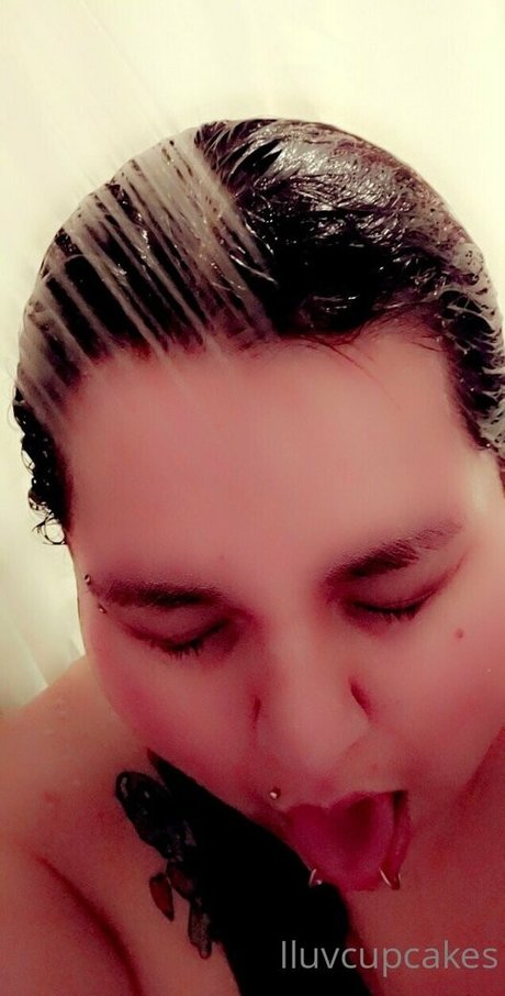 iluvcupcakes pornographic star archive