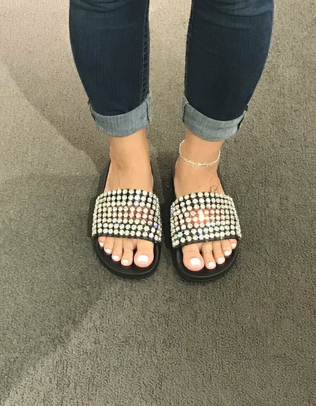 toridanyels nude pornstar pictures