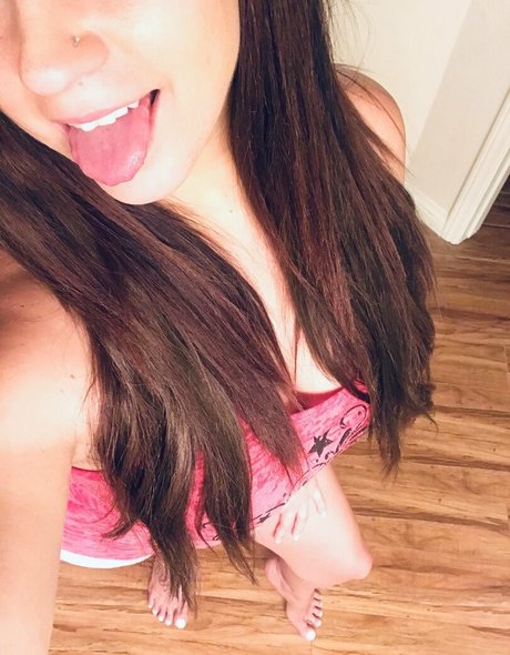 toridanyels nude actress image