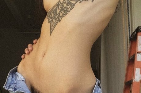 hadeess beautiful actress pics