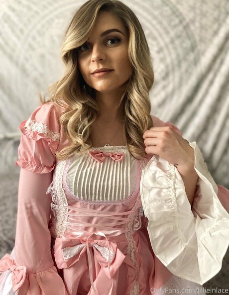 lillieinlace pornstar beautiful img