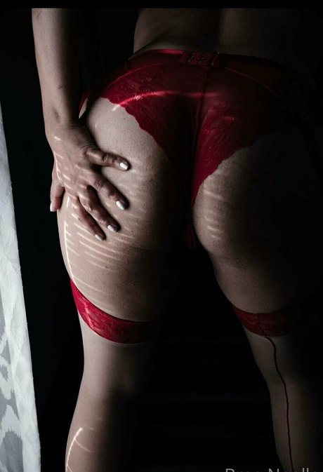 only your bree nude star archive