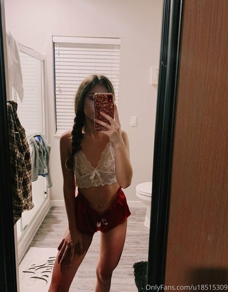 rosycheekzz beautiful model photo