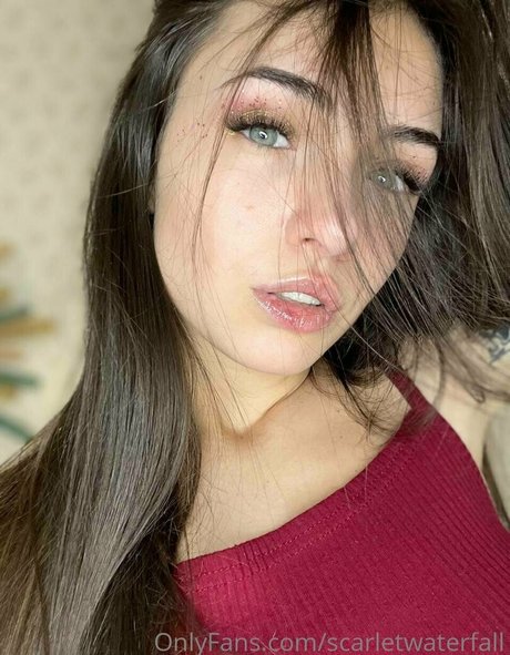 scarletwaterfall nudes actress photos