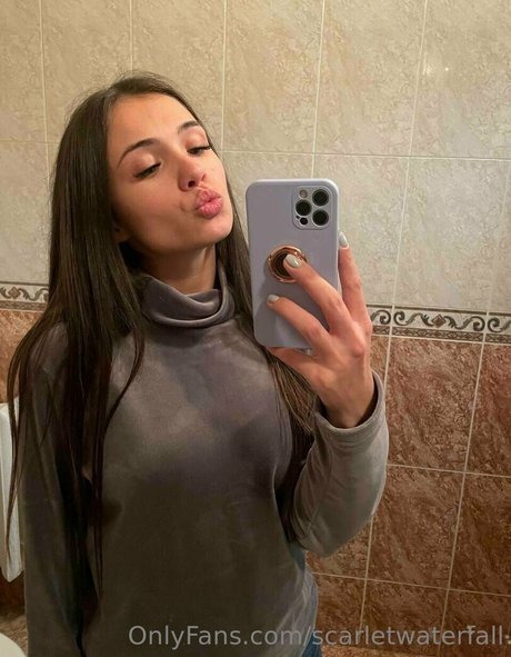 scarletwaterfall star pornographic images